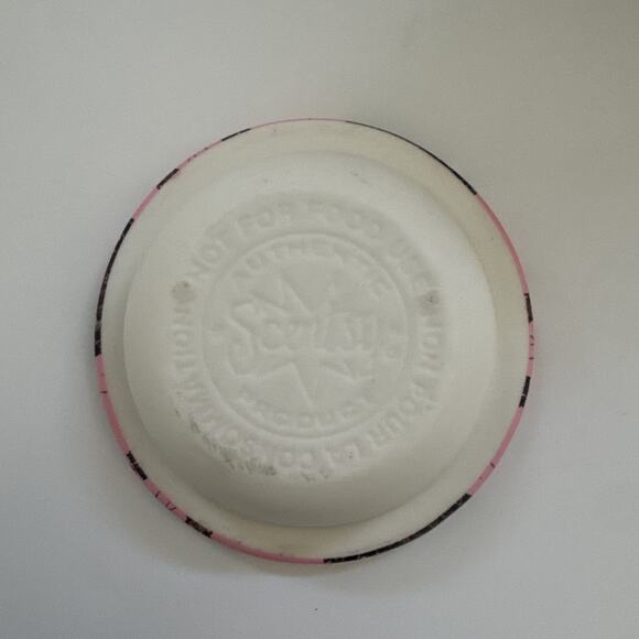 Scentsy Mossy Oak Break‎ Up Pink Wax Warmer Pink Camouflage FULL SIZE WORKS - Picture 5 of 9